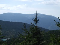 Výhled na Velký Klínovec a Červenohorské sedlo