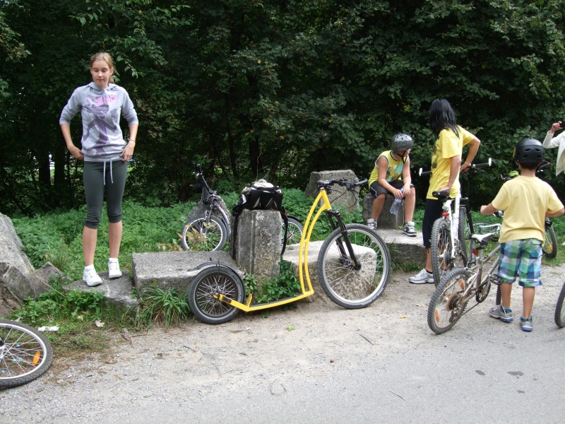 Odpočinek na začátku bílovické cyklostezky